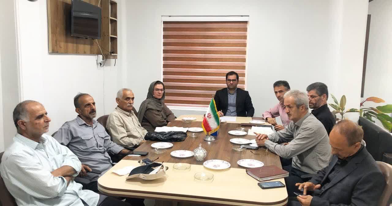 خیز استانداری گیلان برای ساماندهی تعاونی‌های مرزنشینان؛ بخشدار کلاچای بر تسهیل فرایند صدور کارت‌های هوشمند تأکید کرد